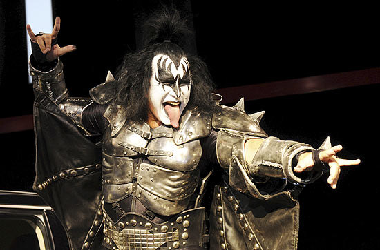 Gene Simmons, do Kiss, tem perspiccia para os negcios e se mostra um dos maiores reacionrios da histria