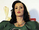 Katy Perry lidera indicaes  premiao da MTV nos EUA