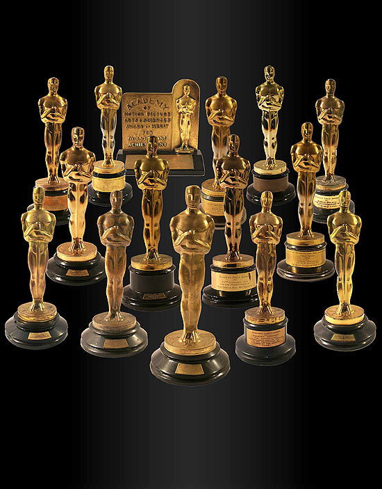 Estatuetas do Oscar so leiloadas em Los Angeles