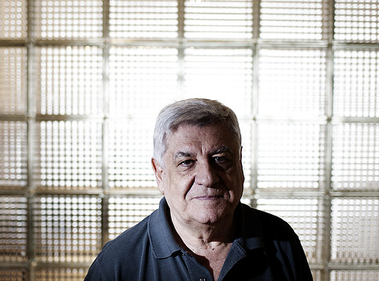 O dramaturgo Lauro Cesar Muniz, autor de "Máscaras", nova novela da Record. 