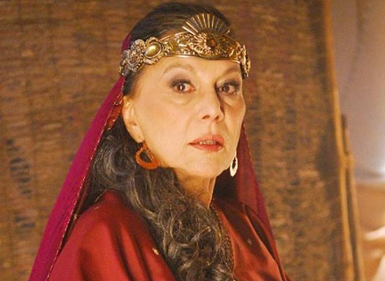 Marly Bueno interpretava Aino, mulher do rei Saul na minissrie "Rei Davi", da Record