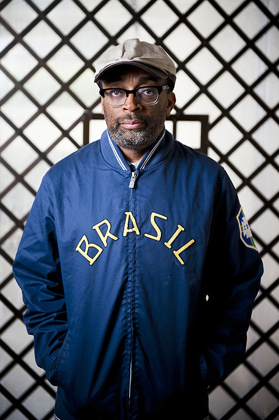 O diretor de cinema Spike Lee, que fala sobre seu documentario "Go Brazil Go". 