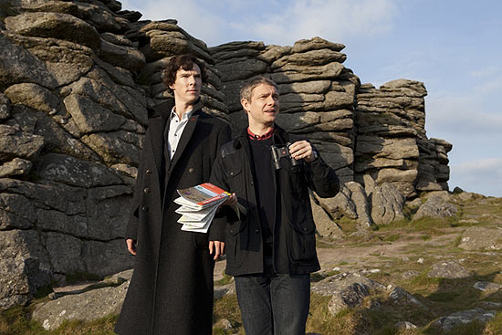 Série "Sherlock" adapta casos do detetive britânico da literatura para os dias atuais