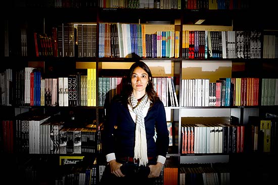Florencia Ferrari na sede da editora, em So Paulo
