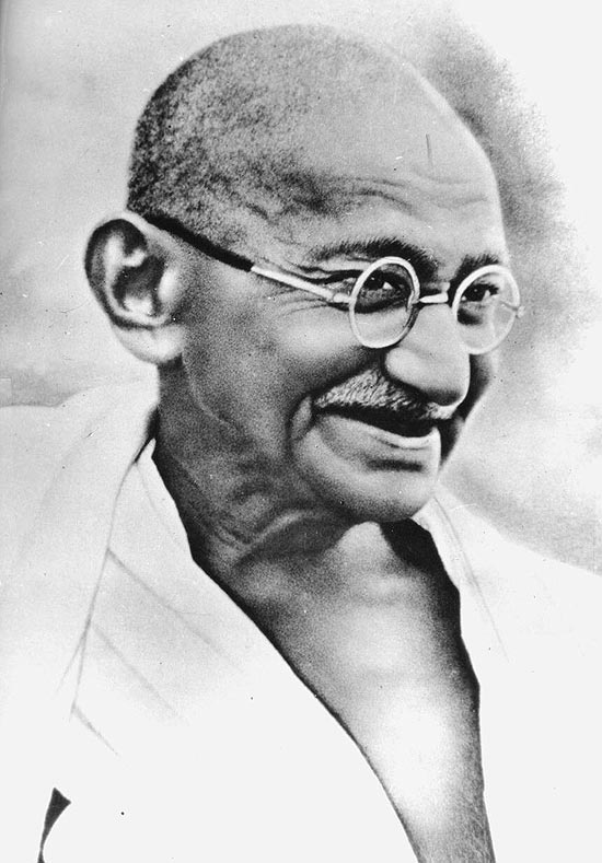 O líder social Mahatma Gandhi (1869-1948)
