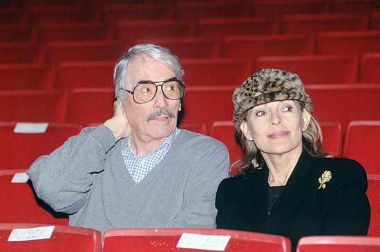 O ator Gregory Peck e sua esposa, Veronique, em 1995