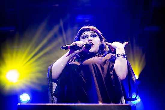 Beth Ditto, vocalista do Gossip, durante show da banda no Planeta Terra de 2012