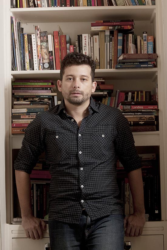 O escritor Joo Paulo Cuenca, que foi escolhido para projeto do Festival de Veneza
