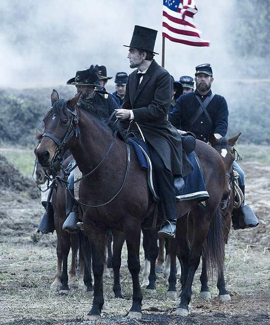 Daniel Day-Lewis em cena de "Lincoln"