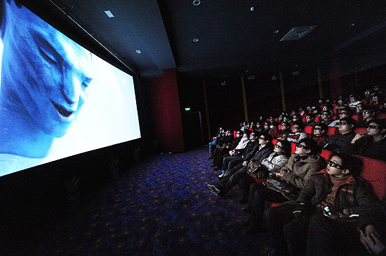 chineses assistem ao filme "Avatar", na Província de Anhui