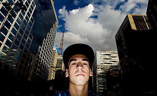 O DJ e produtor E-Cologyk (Paulo Henrique Castro), de apenas 18 anos 