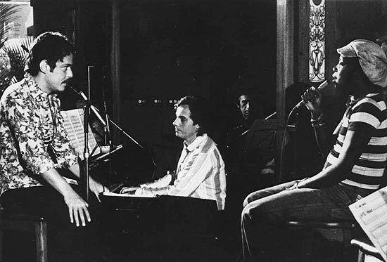 Chico Buarque, Francis Hime e Milton Nascimento, em registro feito feito na dcada de 1970 