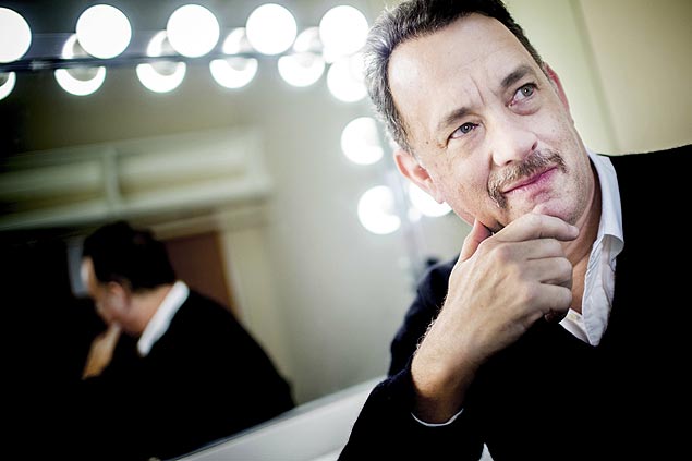 O ator Tom Hanks, que estreou na pea &quot;Lucky Guy&quot;, na Broadway