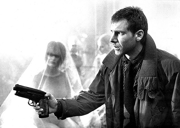 O ator Harrison Ford em cena do filme "Blade Runner - O Caçador de Andróides", de Ridley Scott 