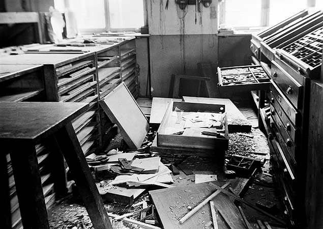 Uma das salas do jornal "Mnchener Post", na rua Altheimer Eck, depois de invaso de nazistas em novembro de 1923