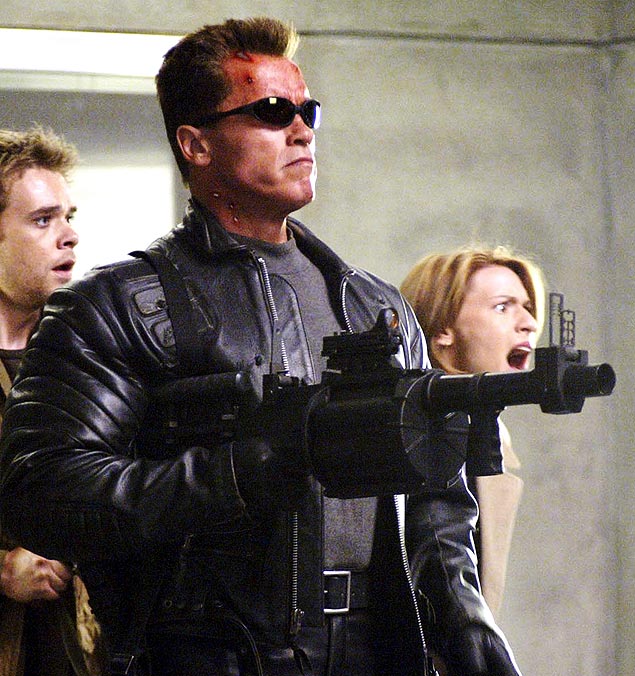 O ator Arnold Schwarzenegger em cena do filme "O Exterminador do Futuro 3 - A Rebelião das Máquinas", de 2003