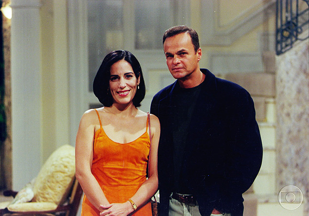 Gloria Pires e Kadu Moliterno em cena da novela "Anjo Mau"(1997)