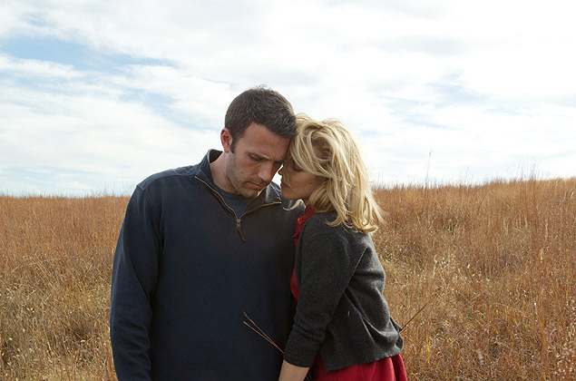 Os atores Ben Affleck e Rachel McAdams em cena do filme "Amor Pleno"