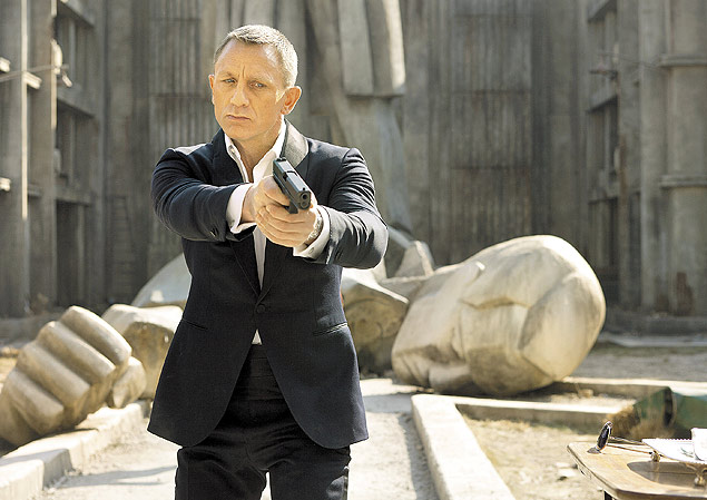 O ator Daniel Craig em cena de '007 - Operao Skyfall'