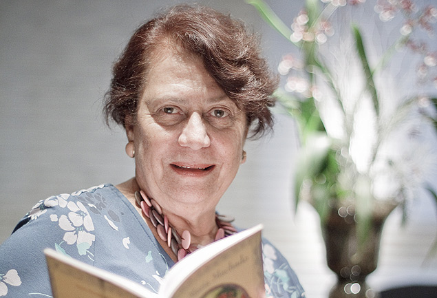 A escritora Ana Maria Machado, na sede da Academia Brasileira de Letras, no Rio