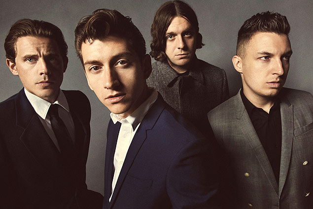 Arctic Monkeys (a partir da esq.): Jamie Cook (guitarra), Alex Turner (vocal/guitarra), Nick O'Malley (baixo) e Matt Helders (bateria) 