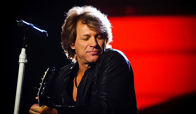 Bon Jovi 'se querendo' no estádio do Morumbi, em SP 