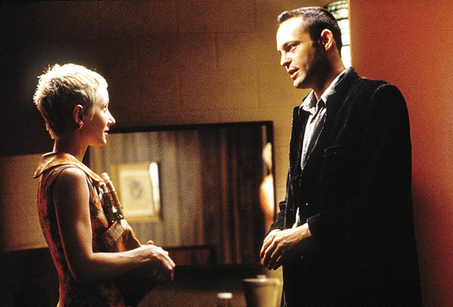 O ator Vince Vaughnn e a atriz Anne Heche em cena do filme 'Psicose', dirigido po Gus Van Sant 