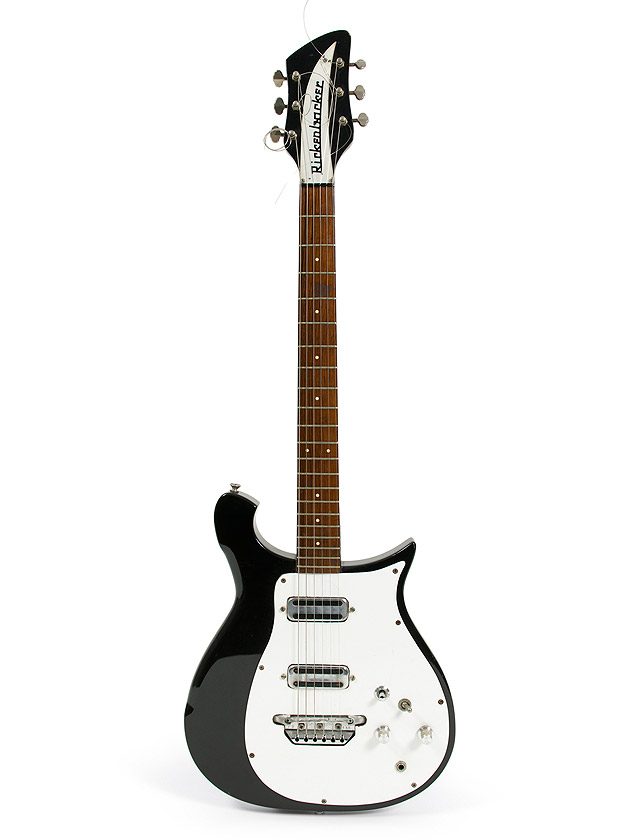 A guitarra preta e branca de George Harrison, que vai a leilo na casa Julien