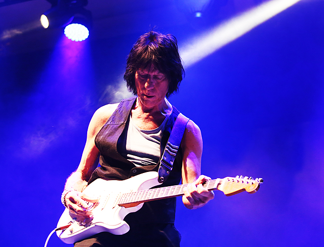 O lendário guitarrista inglês Jeff Beck, durante apresentação no Samsung Galaxy Best of Blues