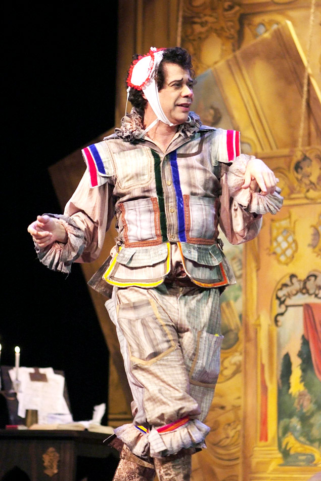 O comediante Hugo Possolo, protagonista da pea de teatro 'A Besta'