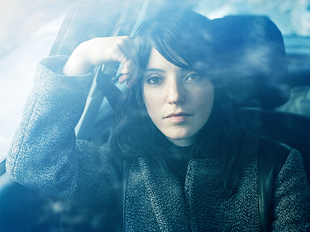A americana Sharon van Etten, que lana 'Are We There'