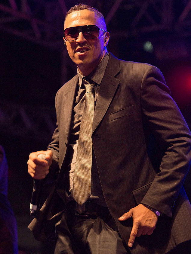 O rapper Mano Brown no palco do festival PercPan (Panorama Percussivo Mundial), em Salvador