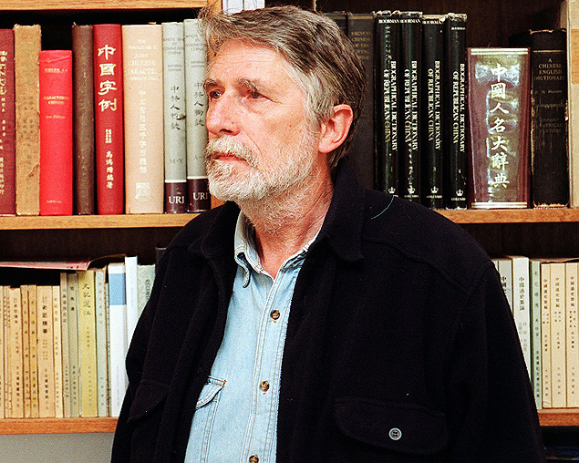 O escritor belga Pierre Ryckmans, em foto de 1998