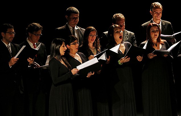 Apresentação do Coro da Osesp no SESC Santo Amaro; grupo canta regido por compositor ingl~es no domingo (12/10)
