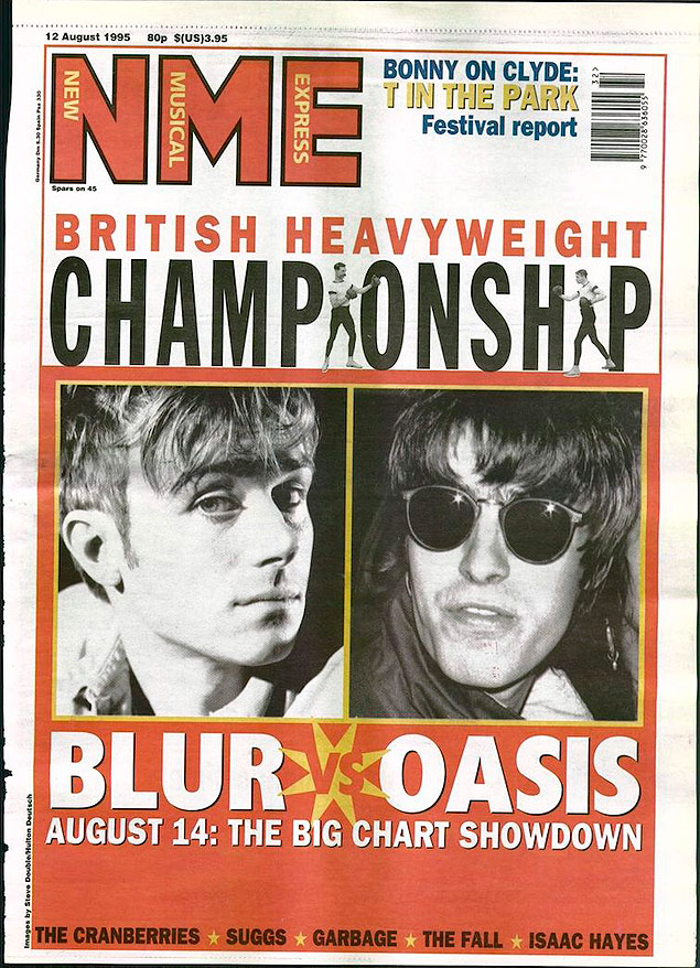 A capa da revista semanal 'NME' com a disputa entre Blur e Oasis, em 1995