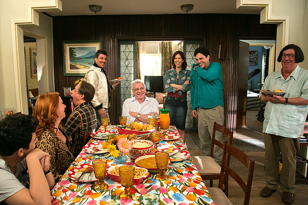 O elenco de 'A Grande Família' durante gravação do último episódio da série