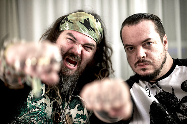 Os irmos Max ( esq.) e Iggor Cavalera, da banda de heavy metal Cavalera Conspiracy