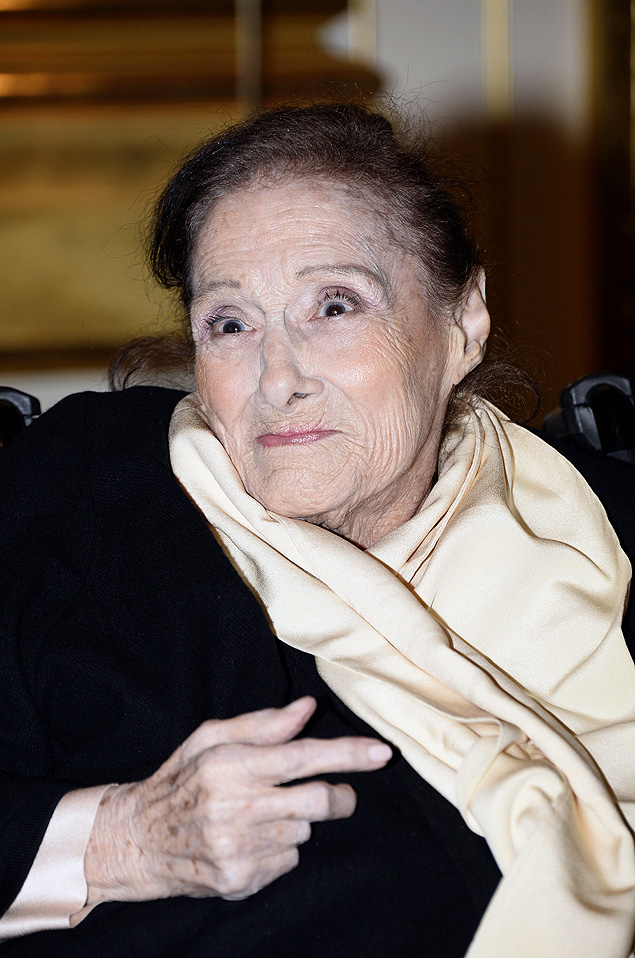 Gaby Aghion, a fundadora da grife Chlo, em cerimnia de homenagem a ela na Frana, em 2013