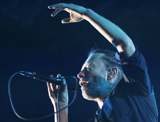 Thom Yorke durante show no Optimus Alive Festival, em Portugal