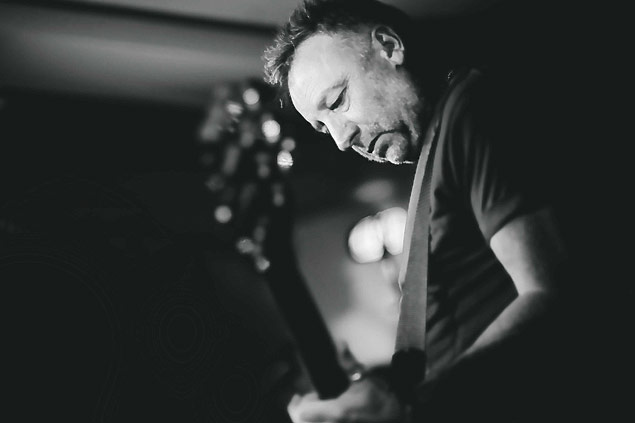 O baixista ingls Peter Hook, ex-New Order e ex-Joy Division