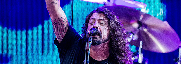 SAO PAULO, SP, BRASIL, 23-01-2015, 21h17: Show da banda americana Foo Fighters, no estadio do Morumbi, em Sao Paulo. (Foto: Eduardo Anizelli/Folhapress, ILUSTRADA) ***EXCLUSIVO*** ORG XMIT: _NIZ7801.CR2