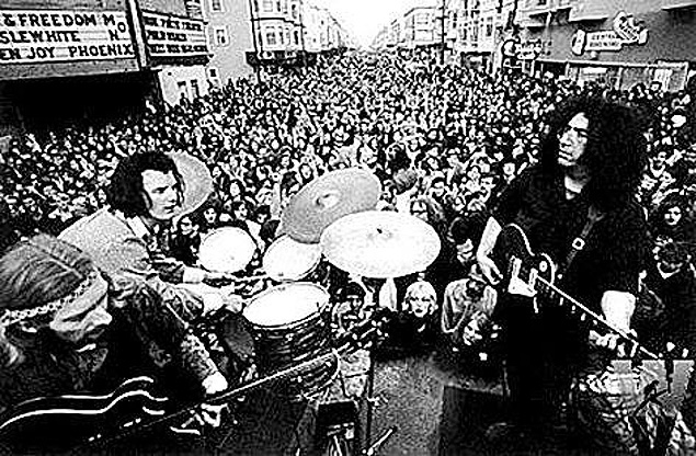 ORG XMIT: 224701_0.tif Msica: pblico vibra durante show da banda Grateful Dead. (Foto Divulgao) 