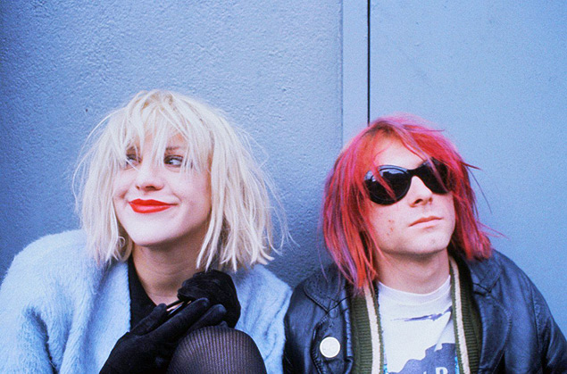 Courtney Love e Kurt Cobain em cena do documentrio 