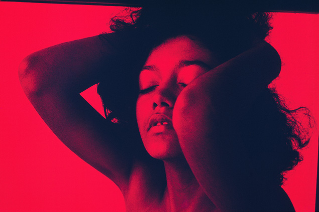 Fotografias da srie 'Snia', de Claudia Andujar, feitas com filme infravermelho