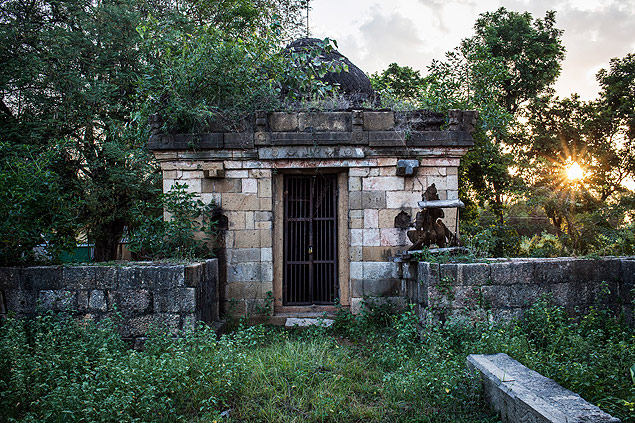 Templo Varadaraja Perumal, de onde foram roubados mais de 20 figuras, desde 1984 at 2008
