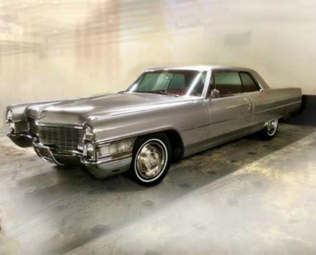 Cadillac usado por Don Draper na srie 'Mad Men',  venda por R$ 86,7 mil em site de leiles