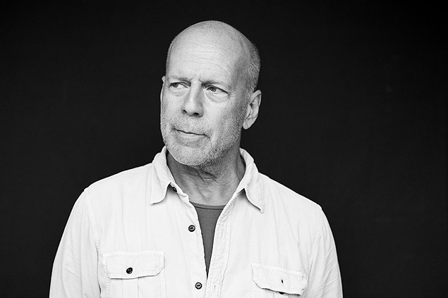 -- PHOTO MOVED IN ADVANCE AND NOT FOR USE - ONLINE OR IN PRINT - BEFORE SEPT. 13, 2015. -- Bruce Willis, who will make his Broadway debut in &#147;Misery,&#148; playing an author incapacitated after an accident, in New York, Sept. 1, 2015. Willis stars with Laurie Metcalf in &#147;Misery,&#148; based on the Stephen King novel about a badly injured author at the mercy of a crazed fan. (Damon Winter/The New York Times)
