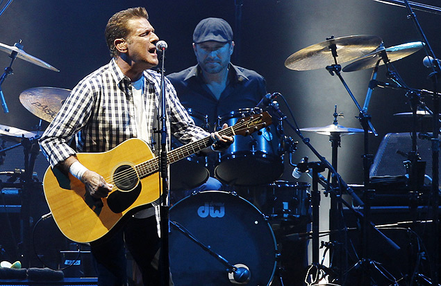 Glenn Frey of the rock group 'The Eagles' performs at a concert in honour of Monaco's Prince Albert II and his fiancee Charlene Wittstock at the Stade Louis II stadium in Monaco in this June 30, 2011 file photo. Guitarist Glenn Frey, a founding member of rock band the Eagles, died in New York on January 18, 2016 at age 67, the band said on its website. REUTERS/Benoit Tessier/Files ORG XMIT: TOR344