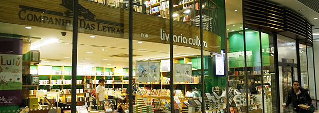 Loja especial da Companhia das Letras na Livraria Cultura do Conjunto Nacional, em So Paulo