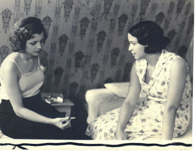 Olga Silva e Carmen Violeta no filme 'Mulher' (1931), de Octvio Gabus Mendes